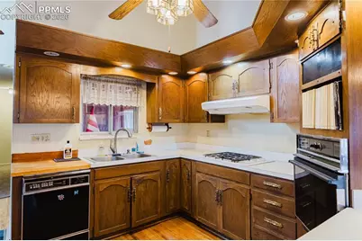 4025 N Loring Circle, Colorado Springs, CO 80909 - Photo 5