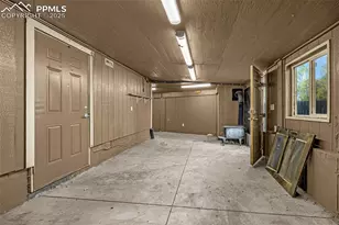 23 Newport Cir, Colorado Springs, CO 80906 - Photo 31