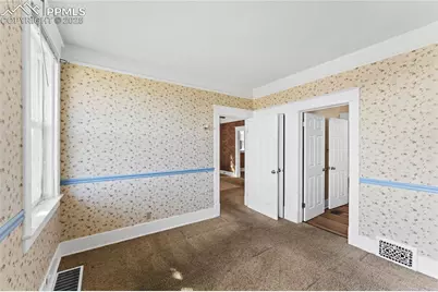 1426 Westend Avenue, Colorado Springs, CO 80904 - Photo 7