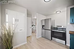 2618 Bonfoy Ave, Colorado Springs, CO 80909 - Photo 9