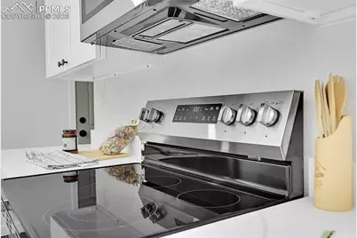 18 S Garland Avenue, Colorado Springs, CO 80910 - Photo 23