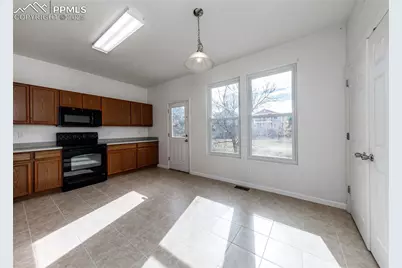 7818 Sandy Springs Point, Fountain, CO 80817 - Photo 13