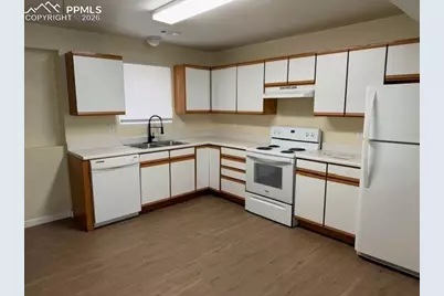 743 E Laporte Drive #745, Pueblo, CO 81007 - Photo 3