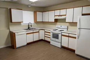 743 E Laporte Dr, Pueblo, CO 81007 - Photo 3