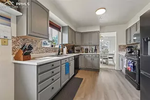 7425 Foxglove Ct, Colorado Springs, CO 80911 - Photo 3