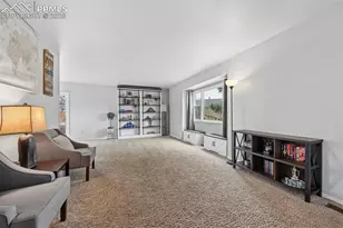 7425 Foxglove Ct, Colorado Springs, CO 80911 - Photo 15