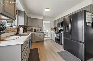 7425 Foxglove Ct, Colorado Springs, CO 80911 - Photo 5