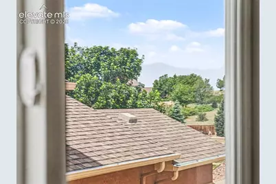 4720 Farmingdale Drive, Colorado Springs, CO 80918 - Photo 17