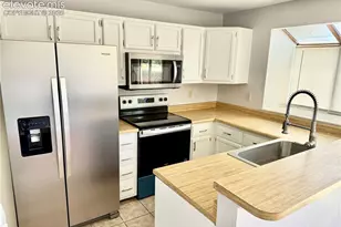 6712 Mountain Top Ln, Colorado Springs, CO 80919 - Photo 15