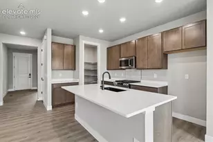 7870 Tuscan Sun Ct, Colorado Springs, CO 80908 - Photo 3