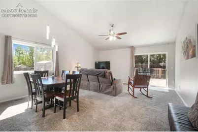 1643 S Canoe Creek Drive, Colorado Springs, CO 80906 - Photo 3