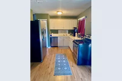 2236 Fernwood Drive, Colorado Springs, CO 80910 - Photo 9