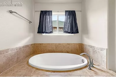 9074 Vanderwood Road, Colorado Springs, CO 80908 - Photo 27