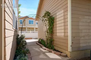 2475 St Paul Dr, Colorado Springs, CO 80910 - Photo 41