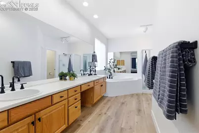 7830 Ravenstone Court, Colorado Springs, CO 80919 - Photo 27