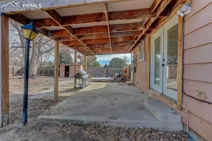 2801 Dawn Dr, Colorado Springs, CO 80918 - Photo 33