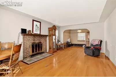 2801 Dawn Drive, Colorado Springs, CO 80918 - Photo 9