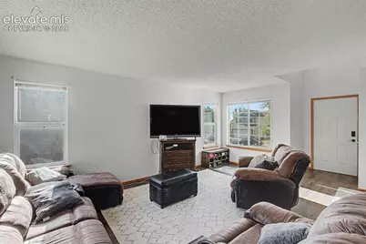 6270 Ashridge Court, Colorado Springs, CO 80922 - Photo 7