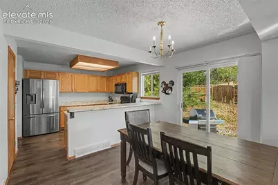 6270 Ashridge Court, Colorado Springs, CO 80922 - Photo 9