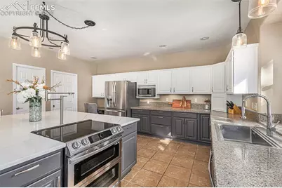 15631 Cala Rojo Drive, Colorado Springs, CO 80926 - Photo 3