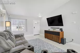 7171 Bonnie Brae Ln, Colorado Springs, CO 80922 - Photo 7