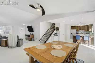 7171 Bonnie Brae Lane, Colorado Springs, CO 80922 - Photo 11