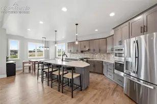 4136 Pinehurst Cir, Colorado Springs, CO 80908 - Photo 5