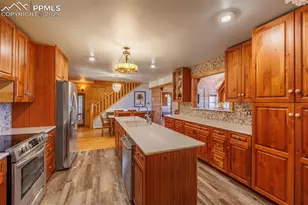 1652 Penrose Cir, Cripple Creek, CO 80813 - Photo 11