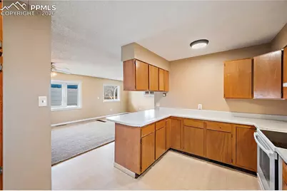 303 Solar Drive, Colorado Springs, CO 80907 - Photo 13