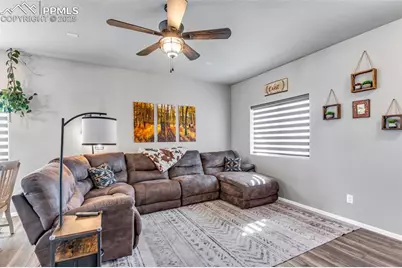 895 E Loma Drive, Pueblo, CO 81007 - Photo 7