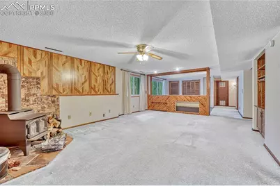 15435 Pleasant View Drive, Colorado Springs, CO 80921 - Photo 37