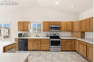 4203 Rossi Ct, Pueblo, CO 81008 - Photo 11