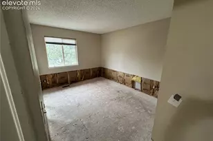104 Comanche Ct, Fountain, CO 80817 - Photo 5