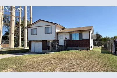 102 W 26th Street, La Junta, CO 81050 - Photo 1