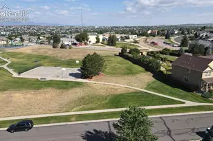 4233 Ashby Field Dr, Colorado Springs, CO 80922 - Photo 9