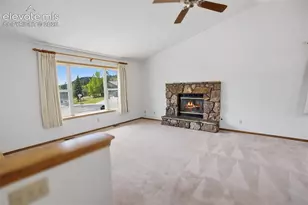 812 Red Eagle Ct, Woodland Park, CO 80863 - Photo 23