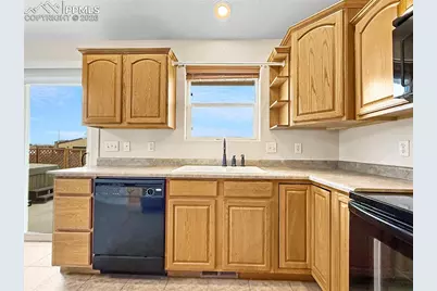 419 E Chadwick Drive, Pueblo West, CO 81007 - Photo 9