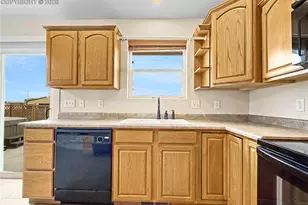 419 E Chadwick Dr, Pueblo West, CO 81007 - Photo 9