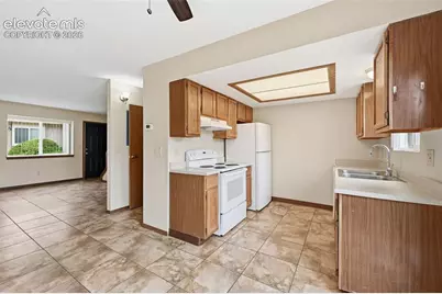 3145 Starlight Circle, Colorado Springs, CO 80916 - Photo 11