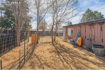 101 Trump Avenue, Colorado Springs, CO 80909 - Photo 21