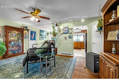 101 Trump Avenue, Colorado Springs, CO 80909 - Photo 5