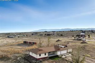 1994 E Akholt Ln, Pueblo, CO 81007 - Photo 5