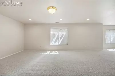 5547 Sonnet Heights, Colorado Springs, CO 80918 - Photo 31