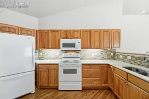 5547 Sonnet Heights, Colorado Springs, CO 80918 - Photo 15