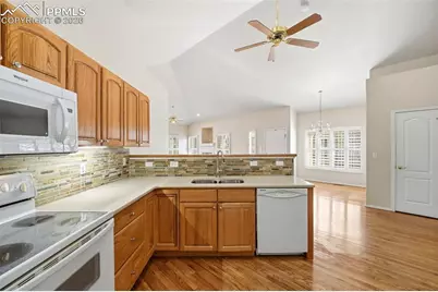 5547 Sonnet Heights, Colorado Springs, CO 80918 - Photo 15