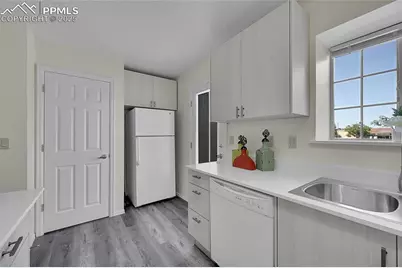 6737 Overland Drive, Colorado Springs, CO 80919 - Photo 5
