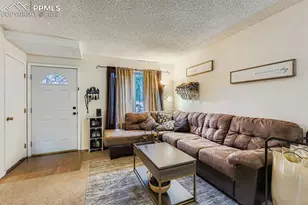 4386 Hawks Lookout Ln, Colorado Springs, CO 80916 - Photo 5