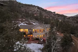 745 Scrub Oak Rd, Manitou Springs, CO 80829 - Photo 1