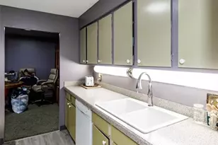 411 Lakewood Circle, Colorado Springs, CO 80910 - Photo 9
