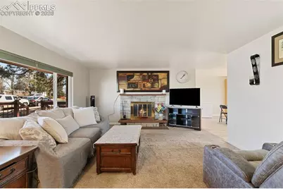 2122 Snyder Avenue, Colorado Springs, CO 80909 - Photo 5